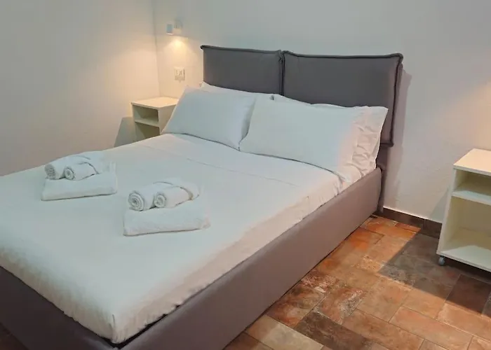 Cozy Modern With Terrace - Pantheon Apartamento